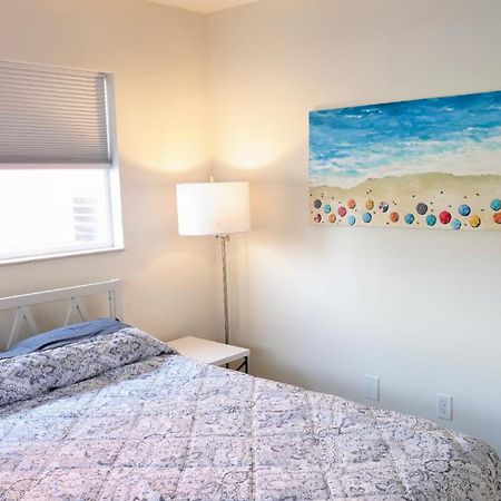 Sun, Sand, Coastal Haven 1 Clearwater Beach Exterior photo
