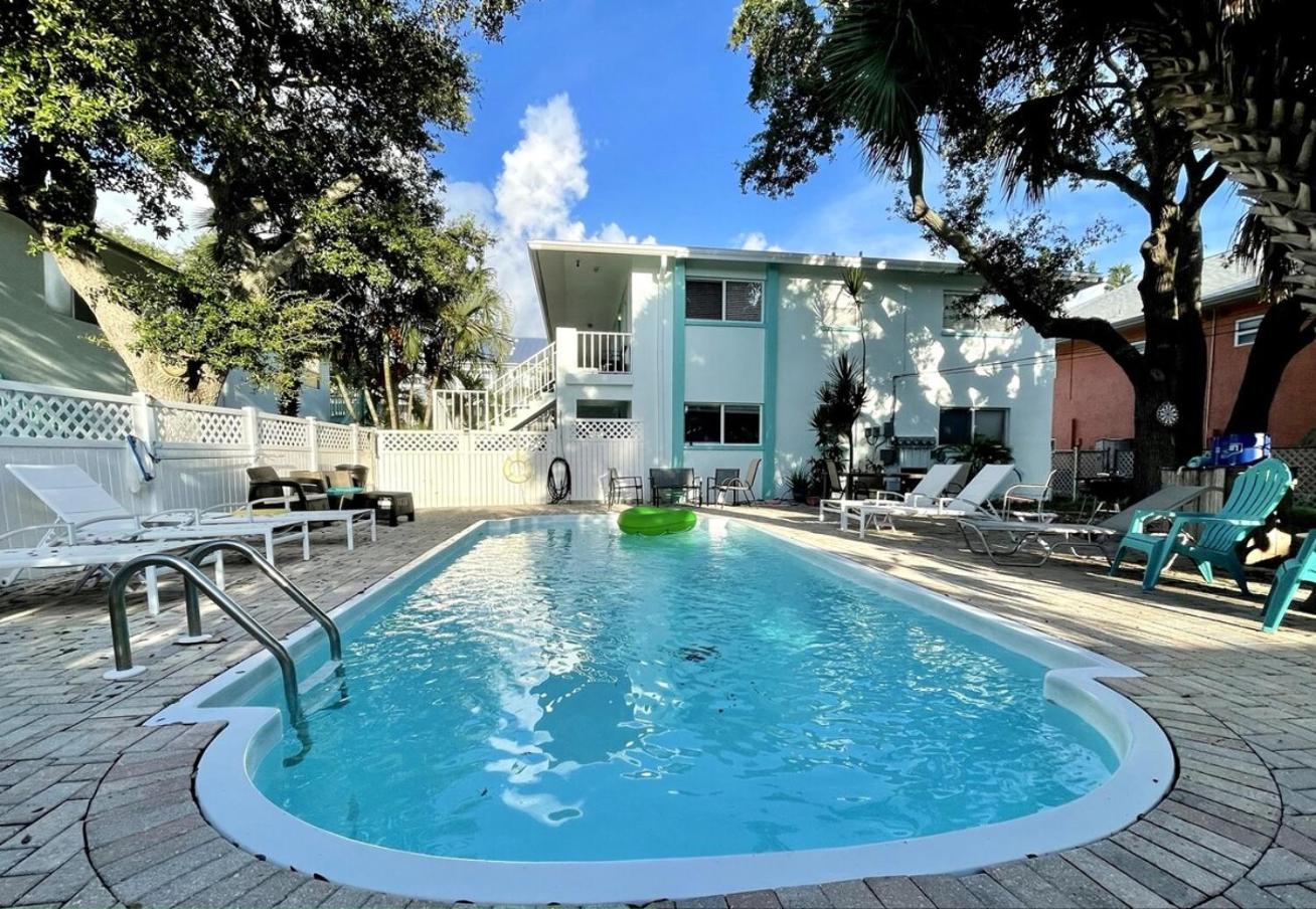Sun, Sand, Coastal Haven 1 Clearwater Beach Exterior photo